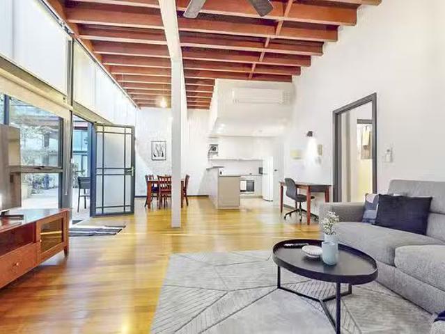Charming 25/13 15 Cantonment Street, Fremantle, WA 6160