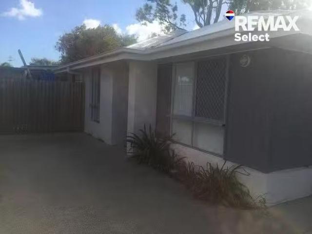 For Rent! 2/52 Superior Boulevard, Andergrove, QLD 4740