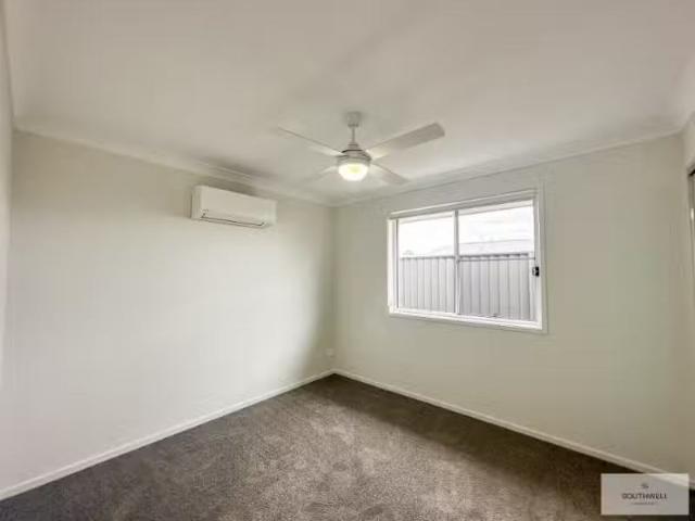 Unique 2/56 Station Street, Kootingal Townhouse for rent List.