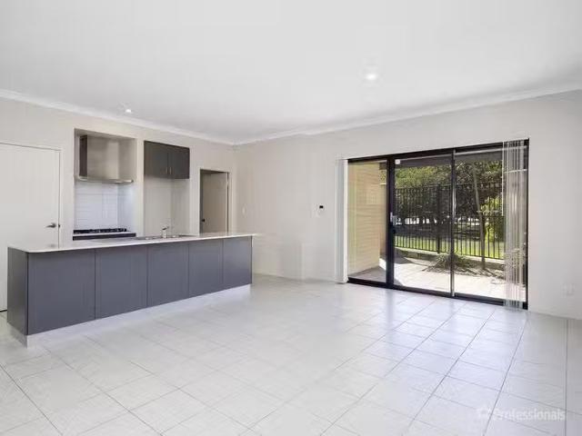New 25 Brampton Avenue, Butler, WA 6036