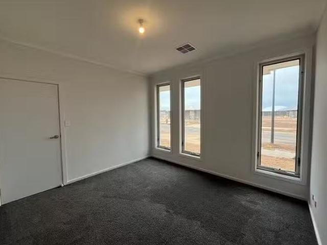 Cozy 25 Corymbia Avenue, Riverlea Park, SA 5120