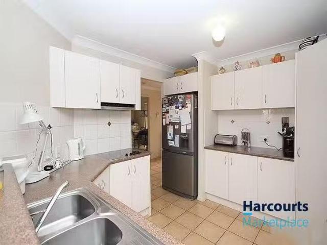 Charming 25 Sunview Road, Springfield, QLD 4300