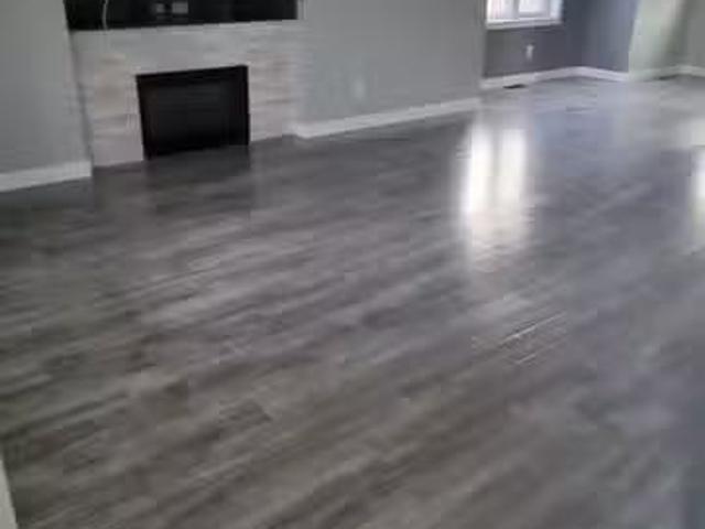 Unique 25 Wyntham CRT 1 25 Wyndham Crt #1
