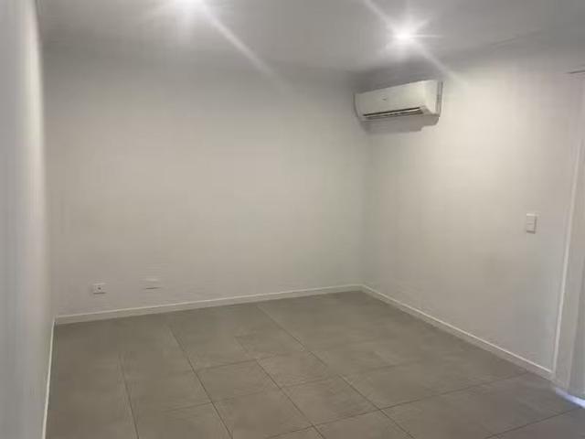 Just in! 2/66 Bradman Way, URANGAN, QLD 4655 Duplex for Rent