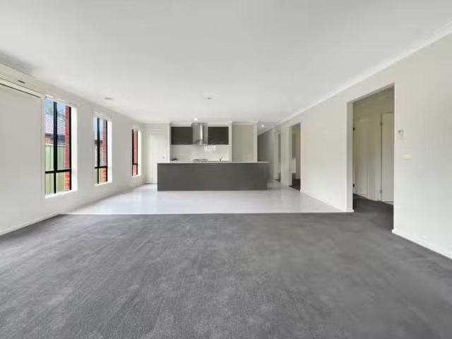 Cozy 268 Black Forest Road, Wyndham Vale VIC 3024