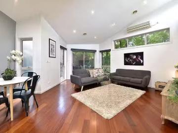 Cheap 2/6 Marjory Place, Tullamarine, VIC 3043