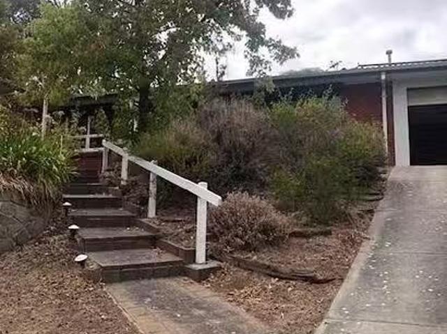 Unique 26 Renwick Street, Flagstaff Hill, SA 5159