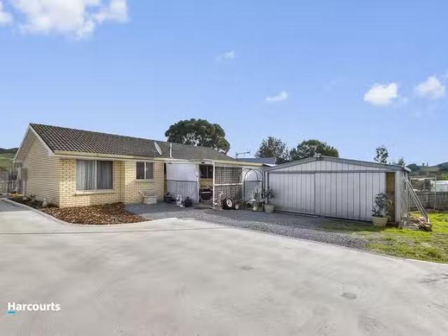 Just in! 2/7376 Channel Highway, CYGNET, TAS 7112 House for.
