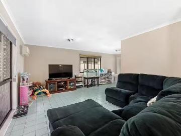 Rental! 275 Warwick Road, Churchill, QLD 4305