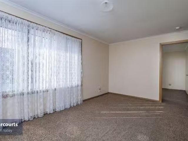 For Rent! 2/76 Main Street, Huonville, TAS 7109