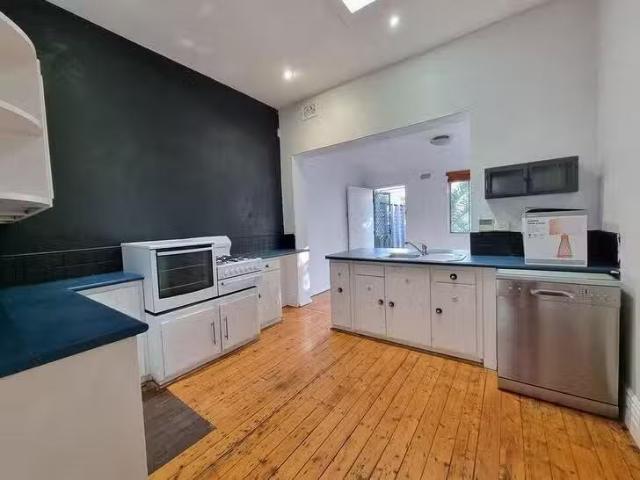 Just in! 27 Mackenzie Street, Bondi Junction, NSW 2022