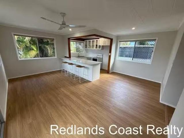 Just in! 27 Morwong Street, Macleay Island, QLD 4184