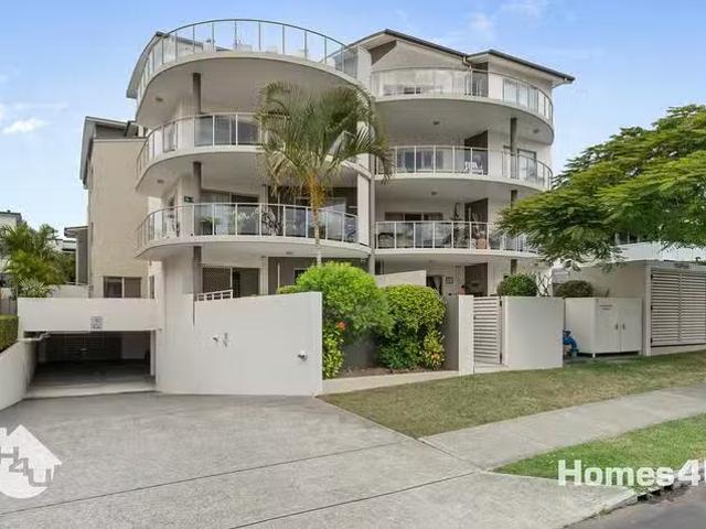 New 2/7 Annie Street, Woody Point, QLD 4019