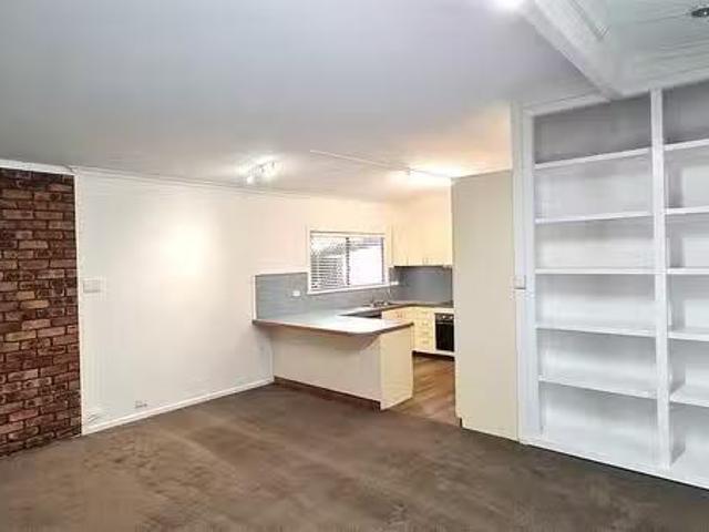 For Rent! 27 Donfern Street, Mount Gravatt, QLD 4122
