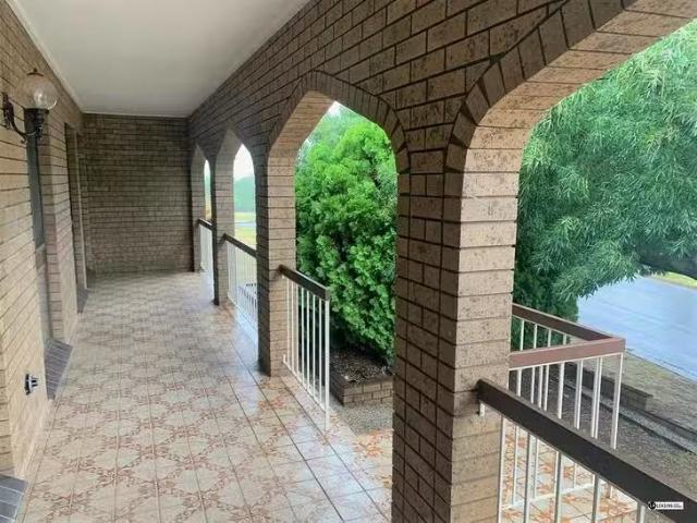 Deal! 283 Wirraway Street, East Albury, NSW 2640