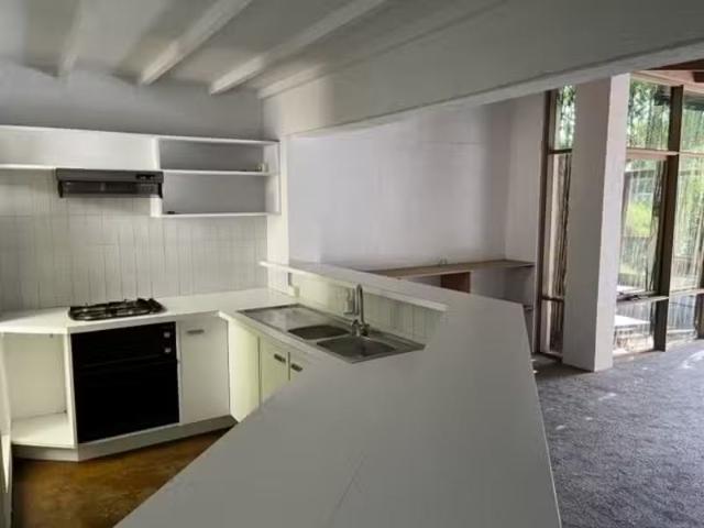 For Rent! 280 Station Street, Carlton North House for rent Li.