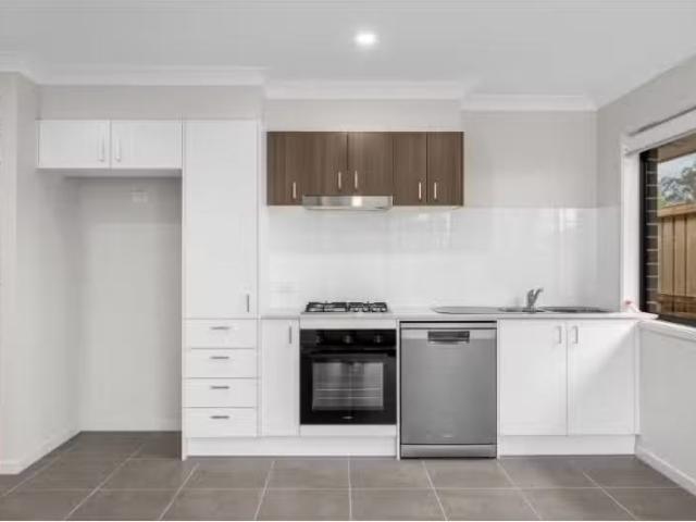 Rental! 2/82 Pillar Street, Bellbird Townhouse for rent Liste.