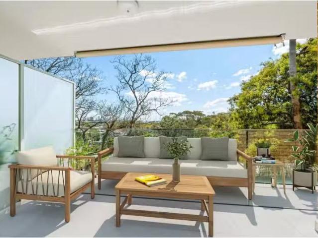 Charming 2/8 Benelong Crescent, Bellevue Hill Apartment for re.