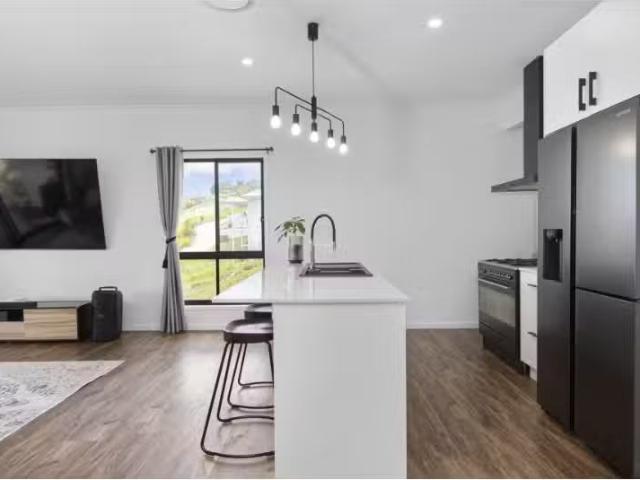 For Rent! 28 Evergreen View, Bilambil Heights House for rent.
