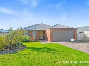 Deal! 28 Gerdes Way, Mckail, WA 6330