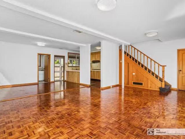 Charming 2/97 Esplanade, Altona, VIC 3018