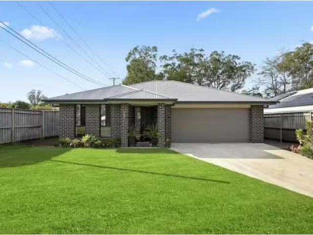 Rental! 29 Catalina Rd, San Remo House for rent Listed by Her.