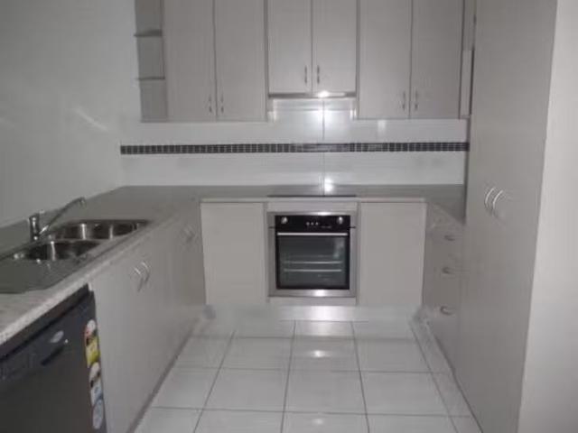 Cozy 2/9 Paperbark Place, Emerald, QLD 4720