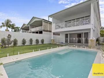 For Rent! 29 Raceview Avenue, Hendra, QLD 4011