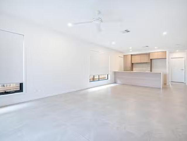 Rental! 29 Skybury Street, Ormeau, QLD 4208