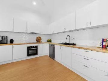 Deal! 200 Pine Mountain Road, Brassall, QLD 4305