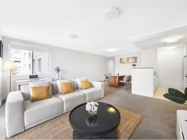 Nice 202/4 Rosewater Circuit, Breakfast Point Apartment for re.