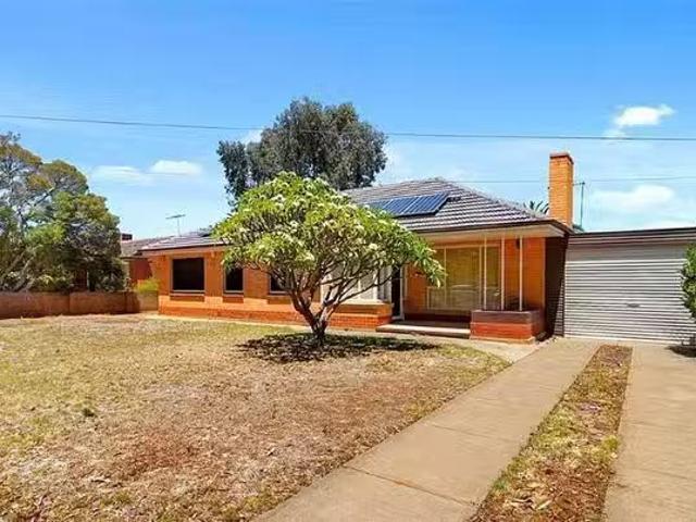 Deal! 204 Philip Highway, Elizabeth Vale, SA 5112