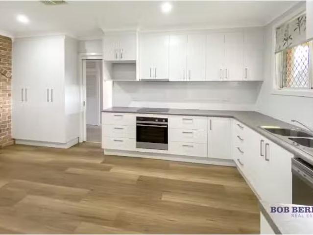 Rental! 20 Moonah Street, Dubbo House for rent Listed by Macy.