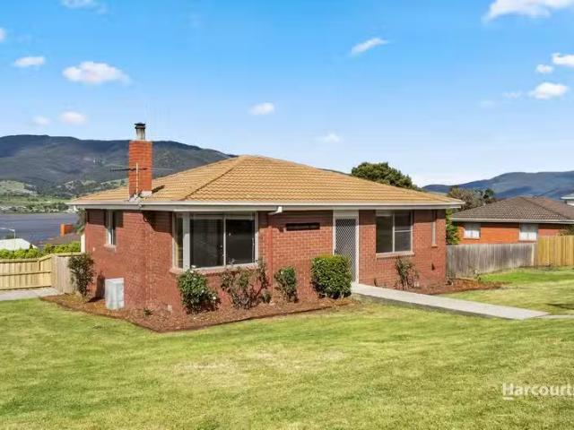 Nice 20 Broadview Crescent, BRIDGEWATER, TAS 7030 House for.