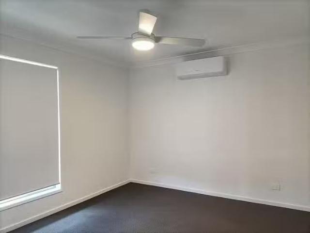 Unique 20 Pera Crescent, Warwick, QLD 4370