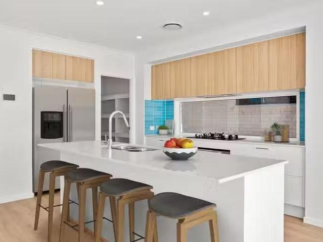 New 20 Shamrock Rise, Calderwood, NSW 2527