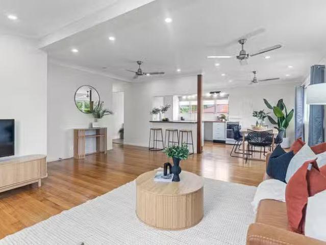 Just in! 20A Warner Street, Manunda, QLD 4870