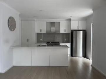 Deal! 2/110 Vines Road, Hamlyn Heights, VIC 3215