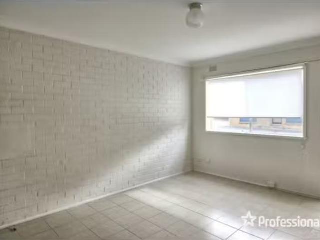 Deal! 2/12 14 Edney Street, Kooringal Apartment for rent List.