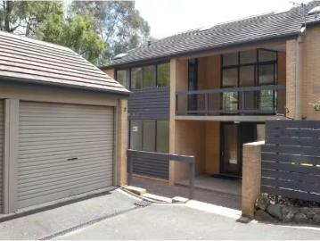 Deal! 2/12 Wongoola Close, O'CONNOR Townhouse for rent Listed.