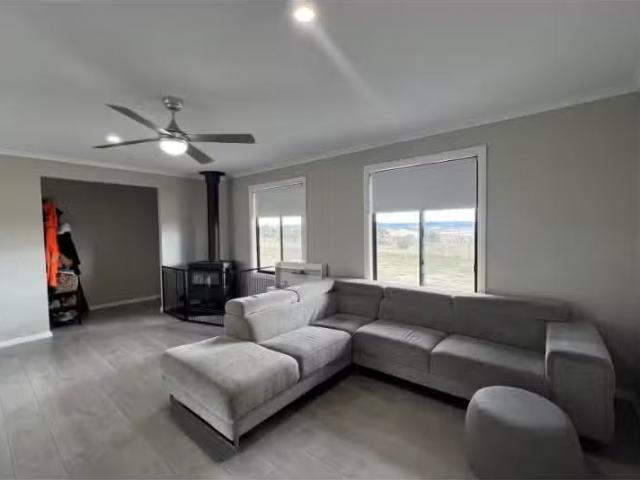 Deal! 212 Bobundara Road, Berridale House for rent Listed by.