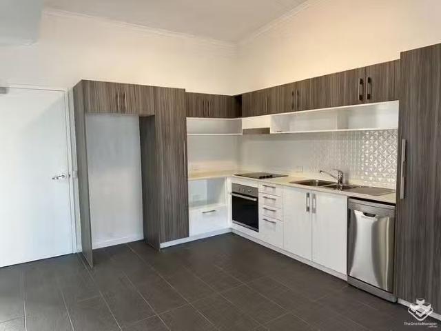 Cheap 213/4 Paddington Terrace, Douglas, QLD 4814