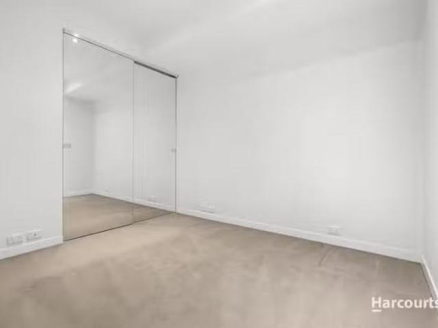 Nice 214/12 Coppin Street, RICHMOND, VIC 3121 Apartment for.