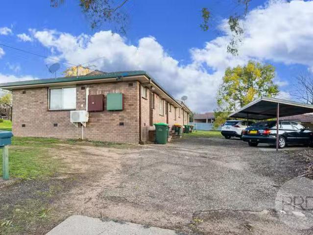 New 2/14 Sherwood Avenue, Kooringal, NSW 2650