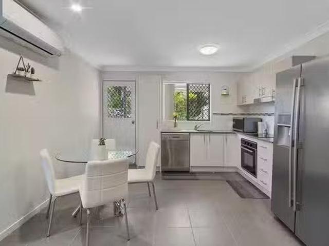 Unique 2/14A Ken May Way, Kingston, QLD 4114