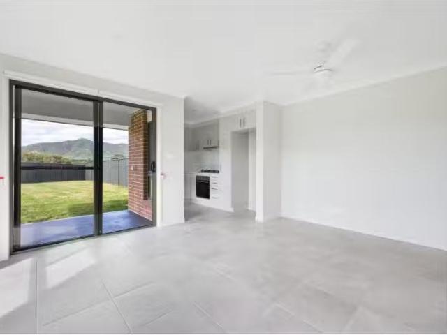 Just in! 2/15 Wattle St, Kootingal House for rent Listed by I.