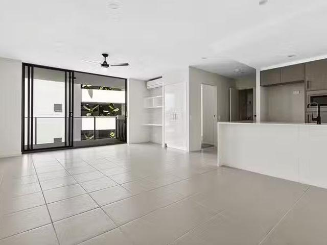 Cheap 218/5 Bermagui Crescent, Buddina, QLD 4575