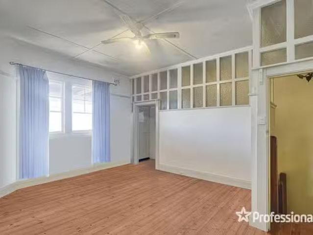 Deal! 2/187 Edward Street, Wagga Wagga, NSW 2650