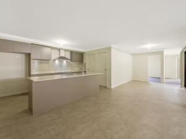 Cheap 21 Beverley Court, Griffin, QLD 4503