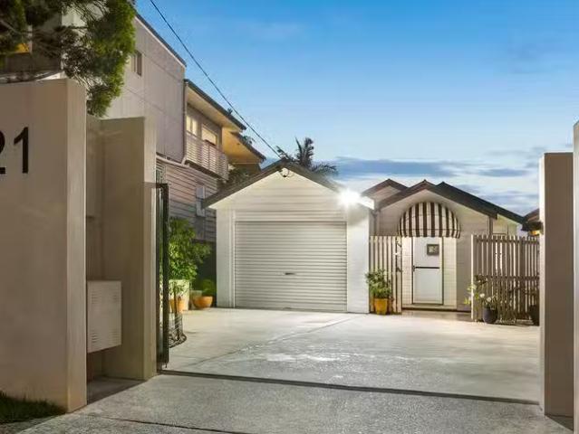 Rental! 21 Birdwood Terrace, Auchenflower, QLD 4066